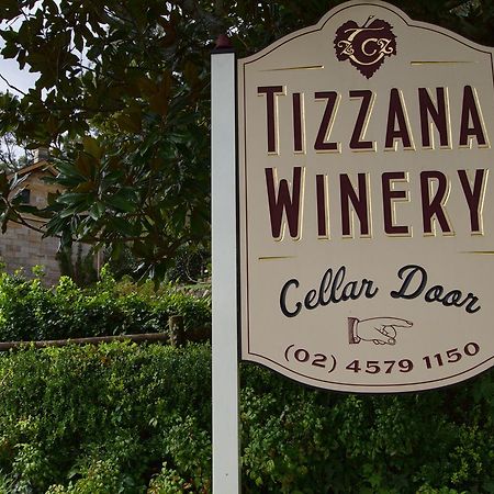 Tizzana Winery Bed And Breakfast Sackville Reach Ngoại thất bức ảnh